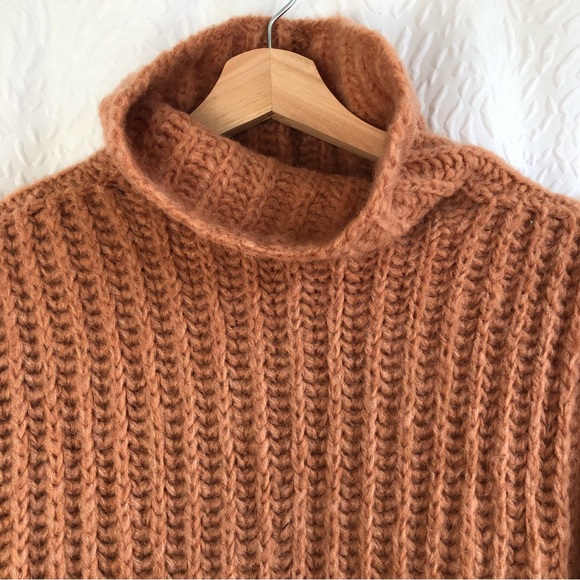 Free People Fluffy Fox Papaya Wool Alpaca Blend Oversized Turtleneck Sweater XS - Picture 10 of 16